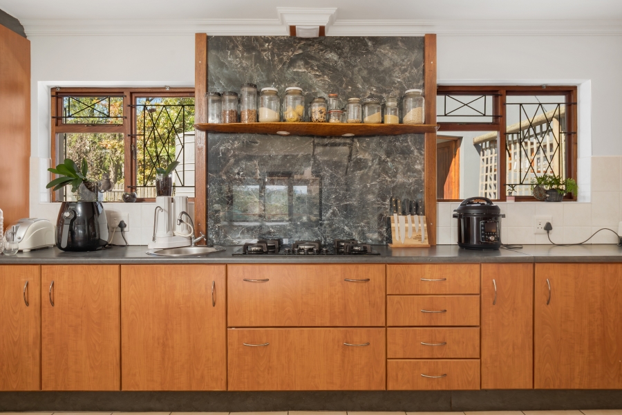 7 Bedroom Property for Sale in Hunters Home Western Cape